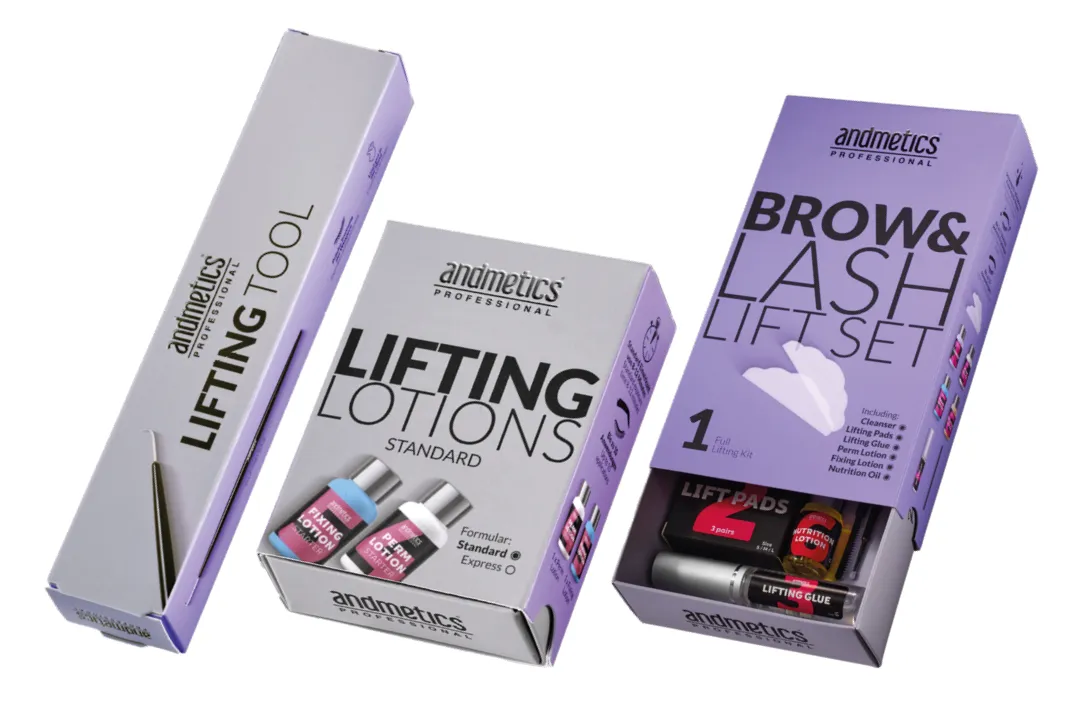Drei verschiedene Produktverpackungen für Lifting- und Brow & Lash Sets von andmetics