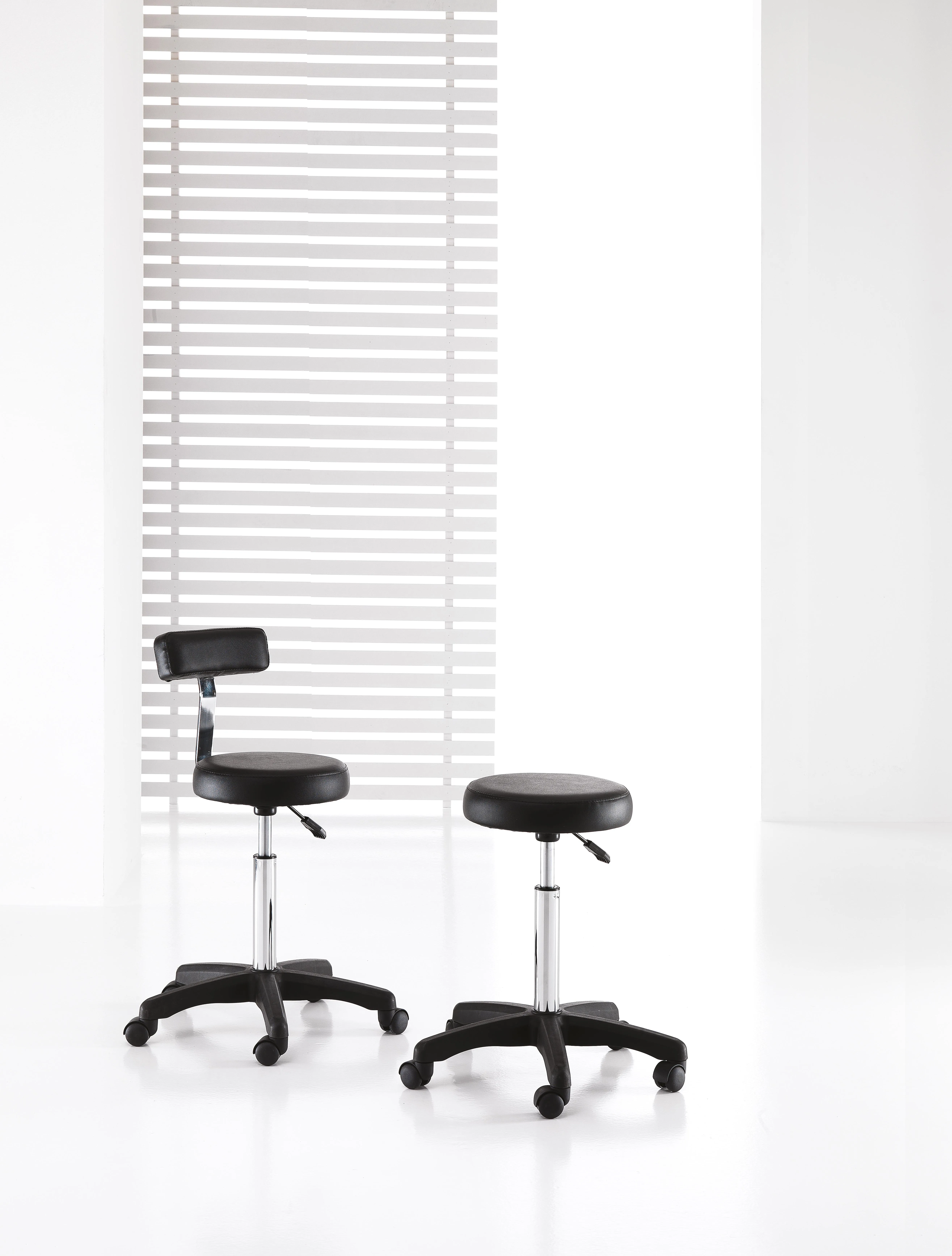 Xanitalia Smart Hocker con rivestimento in Sky-imitazione pelle