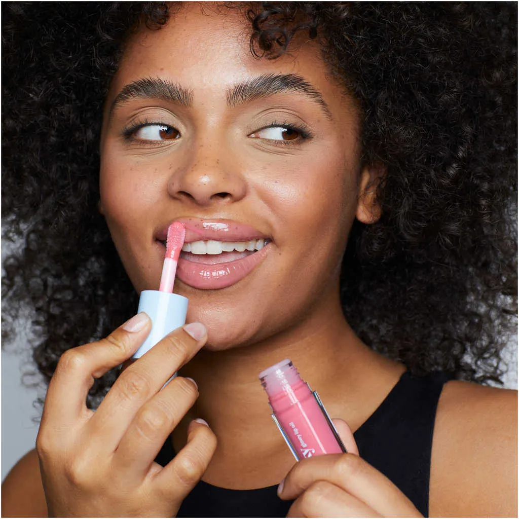 Fleeky Glowy Lip Oil - Berry Red